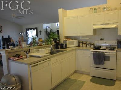 16 Nelson Road South Cape Coral, FL 33991 - Photo 5 of 10 Gallery Image 5