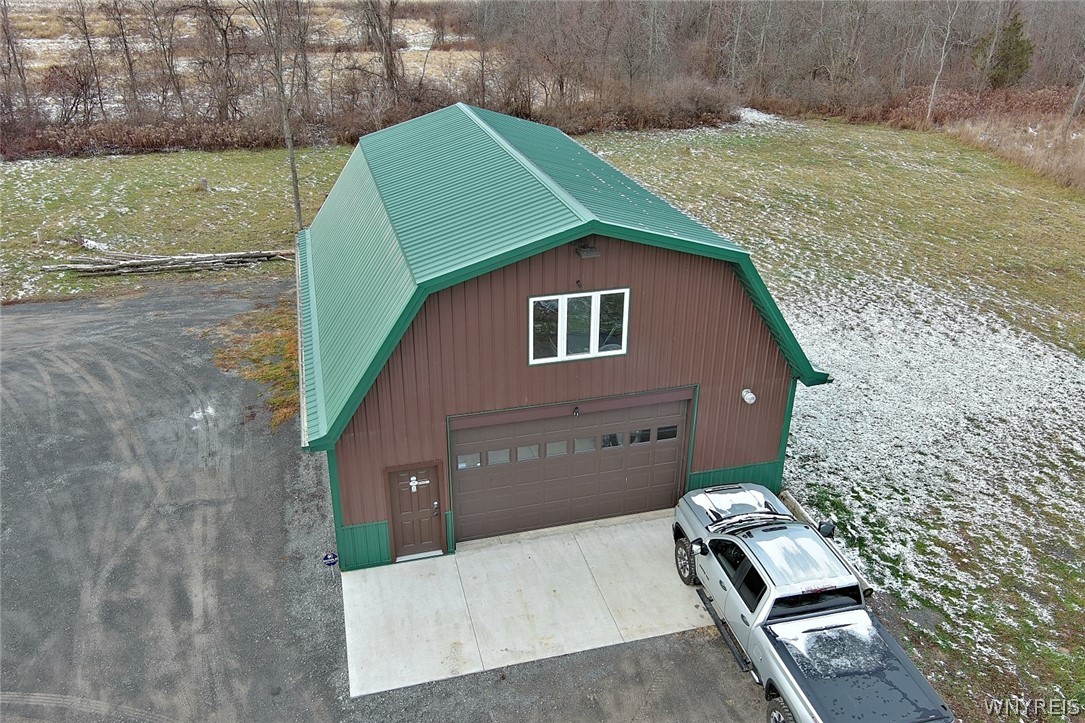 3380 North Gravel Road, Medina, NY 14103 Compass