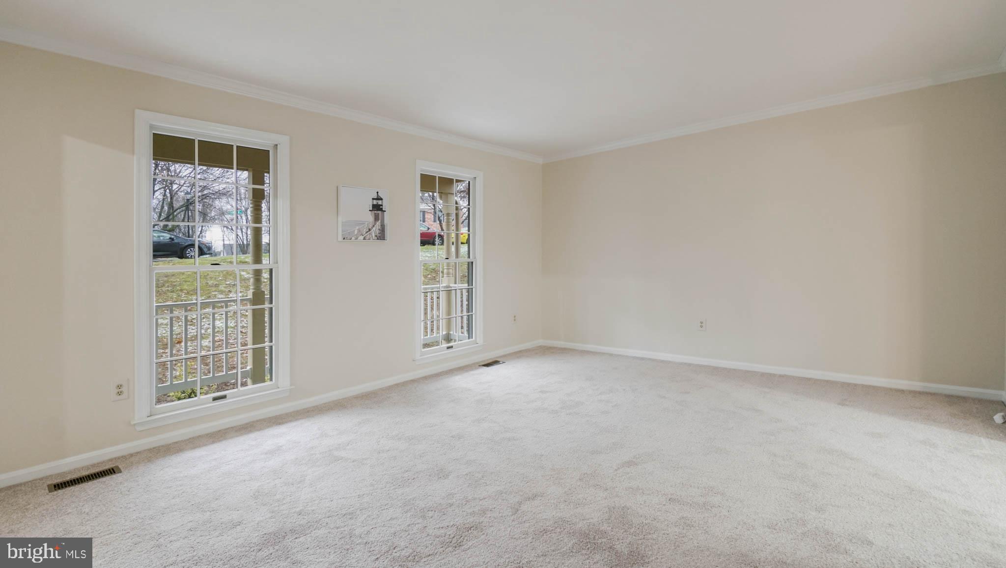 758 Fawnelm Road Severn, MD 21144 - Photo 5 of 29 Living room w new carpet - fresh paint throughout