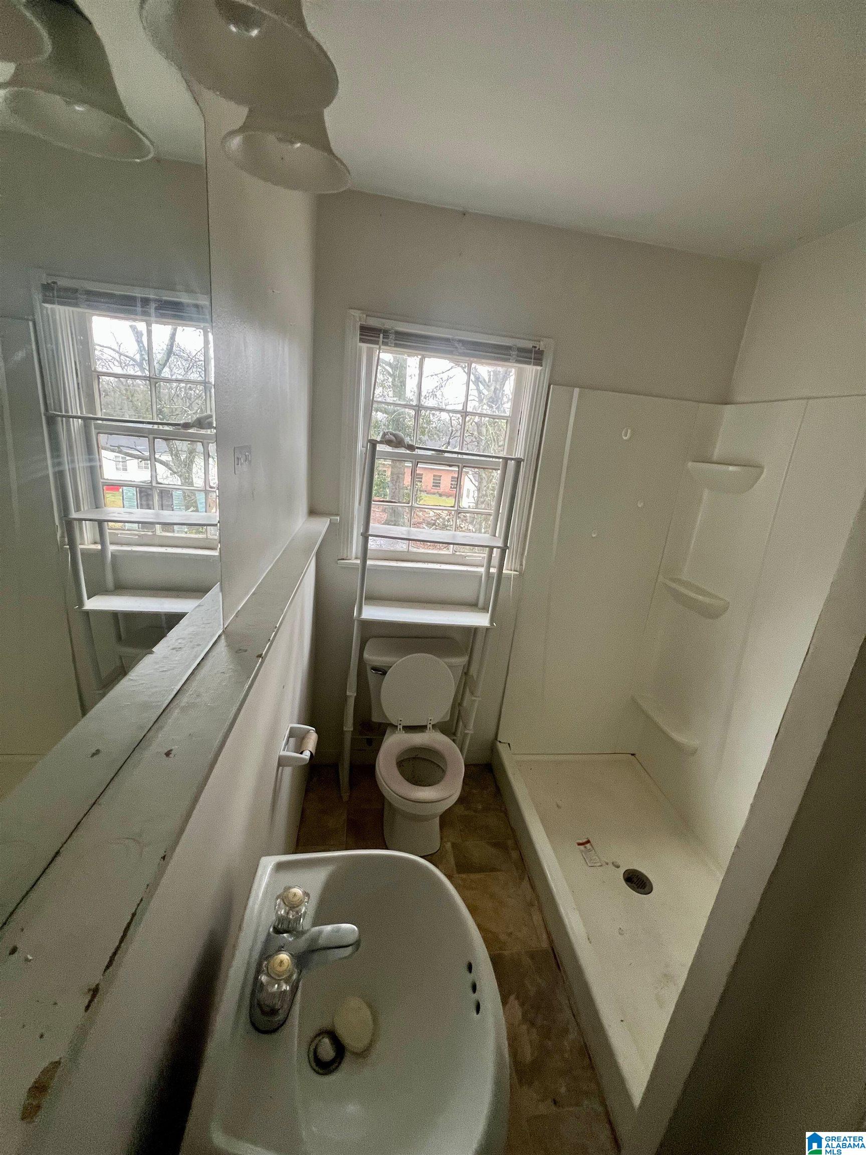 1212 Mims Street Southwest Birmingham, AL 35211 - Photo 10 of 16