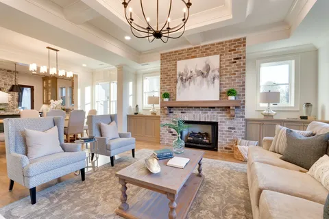 $2,069,900 | 304 54th Avenue North, Nashville, TN 37209