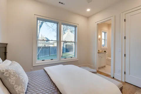 $2,069,900 | 304 54th Avenue North, Nashville, TN 37209