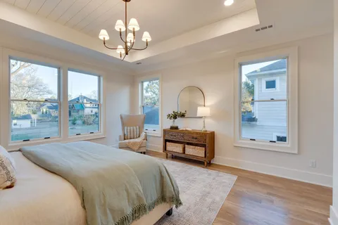 $2,069,900 | 304 54th Avenue North, Nashville, TN 37209