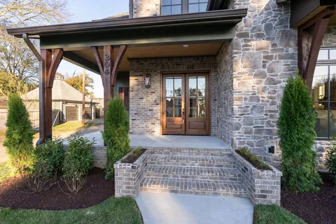 $2,069,900 | 304 54th Avenue North, Nashville, TN 37209