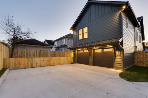 $2,069,900 | 304 54th Avenue North, Nashville, TN 37209