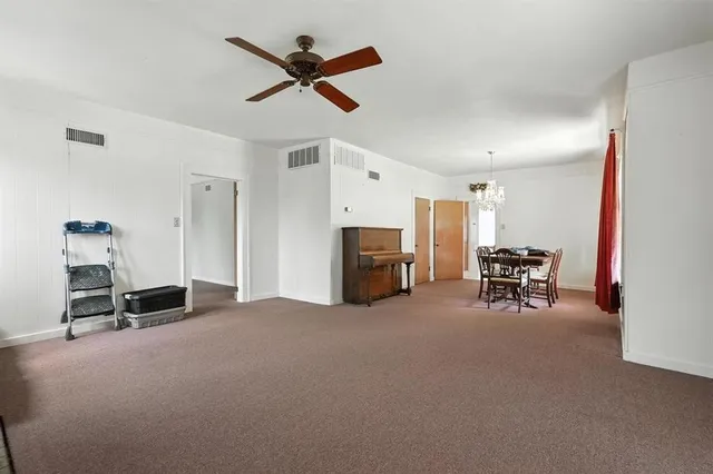 $2,300 | 1781 University Boulevard, Abilene, TX 79603