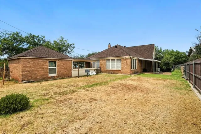 $2,300 | 1781 University Boulevard, Abilene, TX 79603