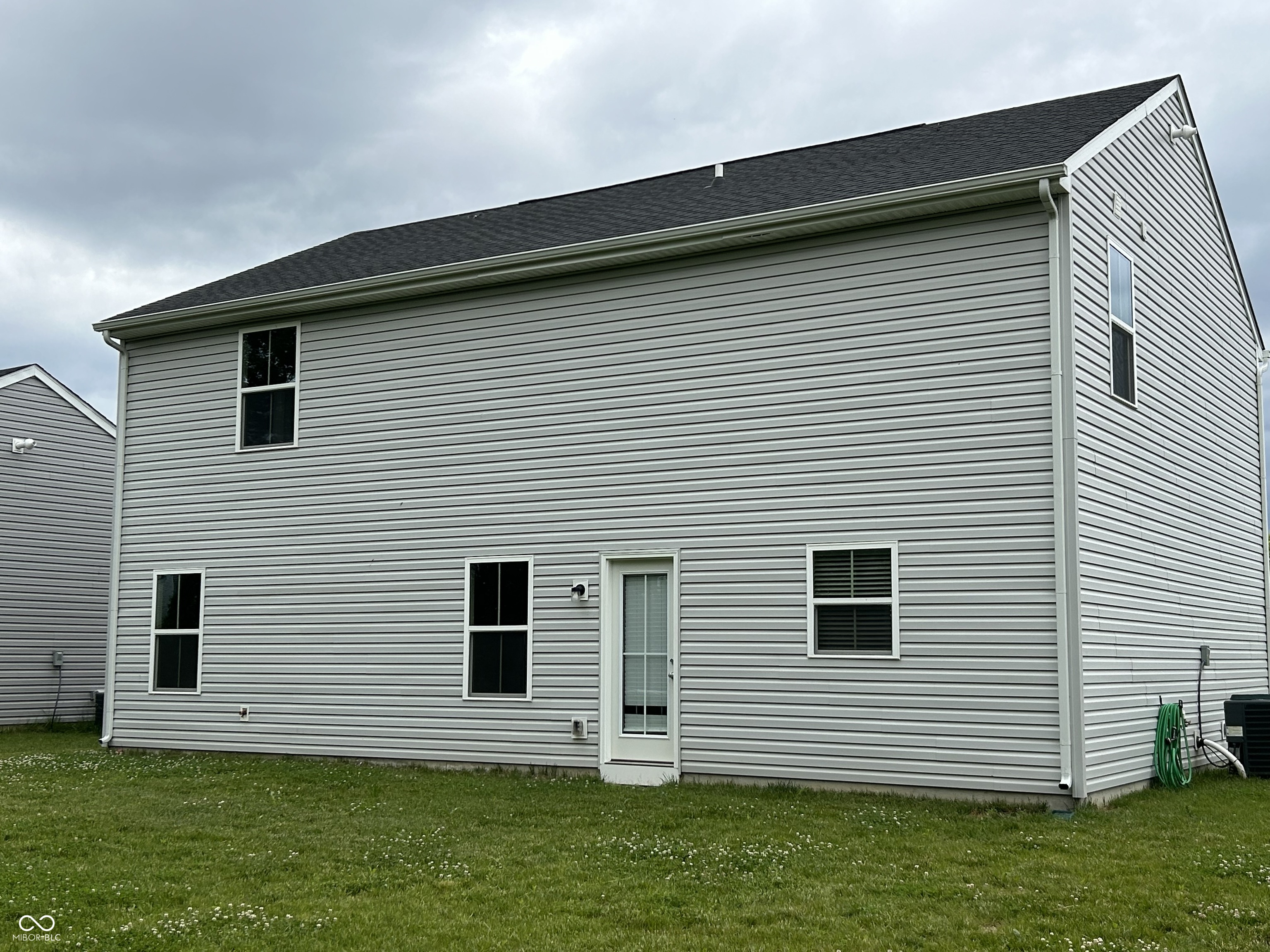 9790 Hulton Road Pendleton, IN 46064 - Photo 3 of 41
