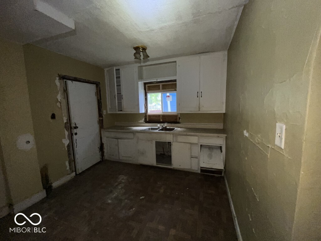228 North Rural Street Indianapolis, IN 46201 - Photo 7 of 15 Gallery Image 7