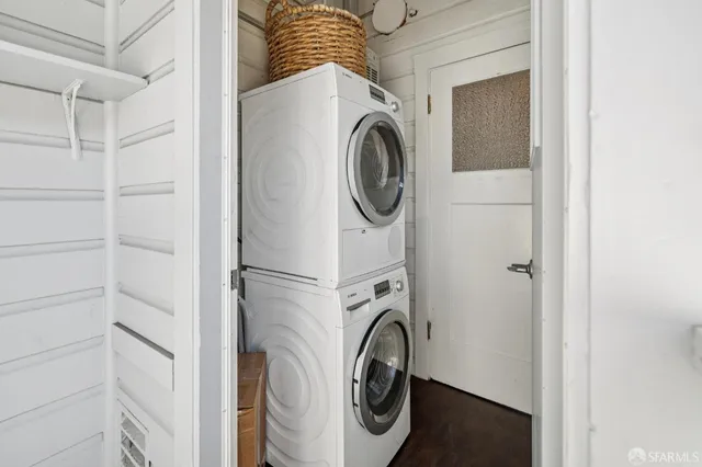 $1,200,000 | 584 Douglass Street, San Francisco, CA 94114