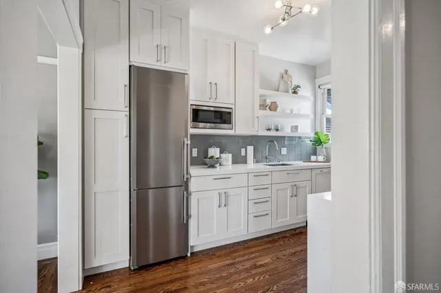 $1,200,000 | 584 Douglass Street, San Francisco, CA 94114