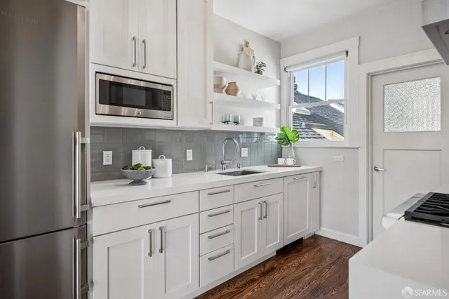 $1,200,000 | 584 Douglass Street, San Francisco, CA 94114