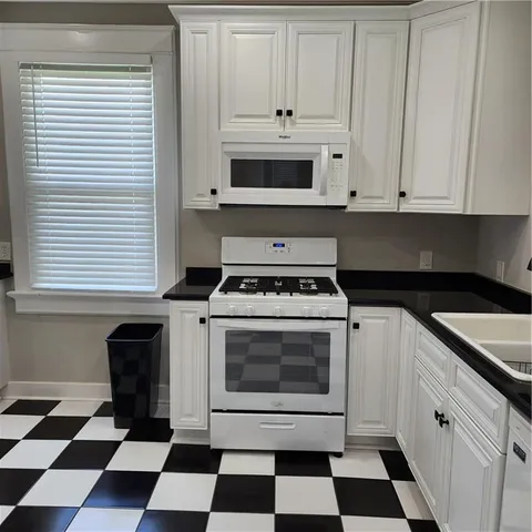 $2,150 | 817 Louque Place, New Orleans, LA 70124