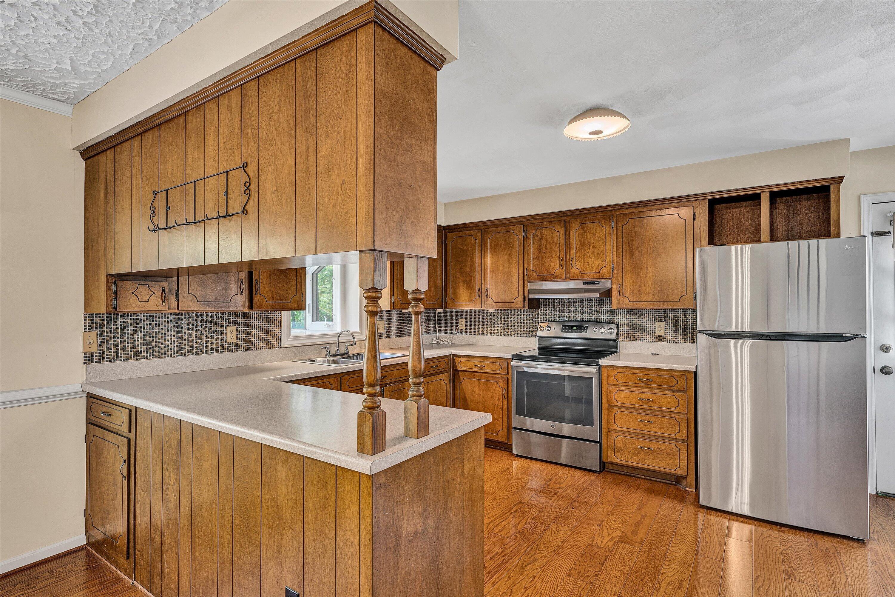 6244 North Barrens Road Roanoke, VA 24019 - Photo 11 of 40 11-SGP-08155
