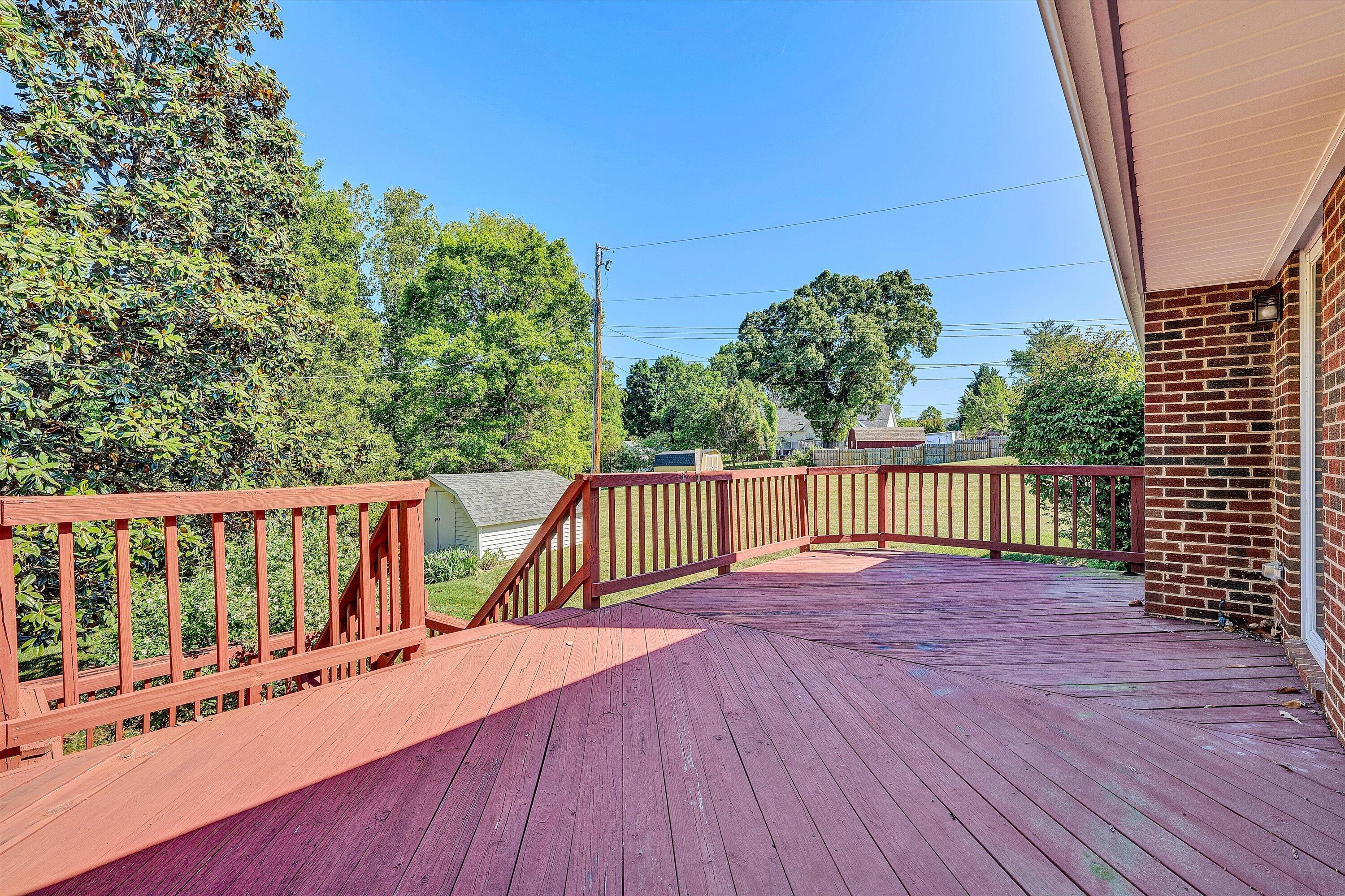 6244 North Barrens Road Roanoke, VA 24019 - Photo 16 of 40 16-SGP-08173