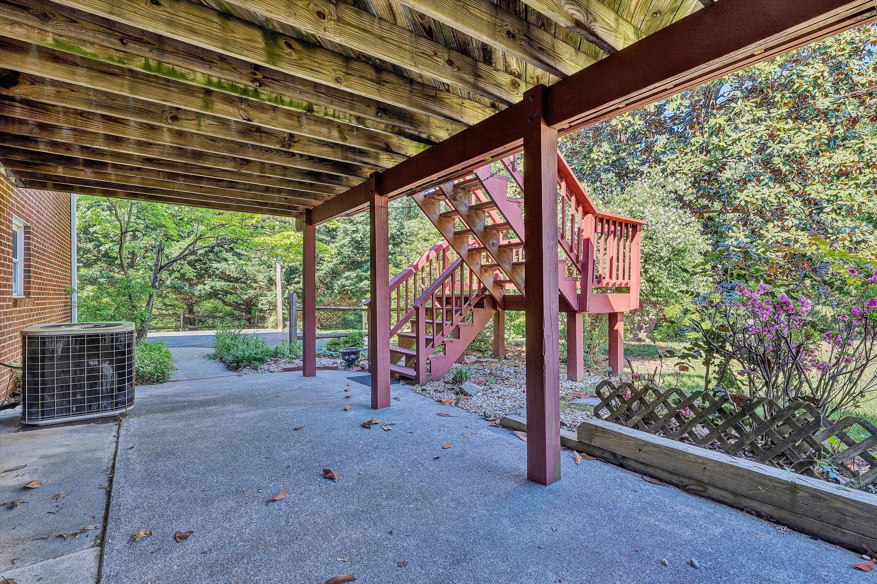 6244 North Barrens Road Roanoke, VA 24019 - Photo 19 of 40 19-SGP-08185