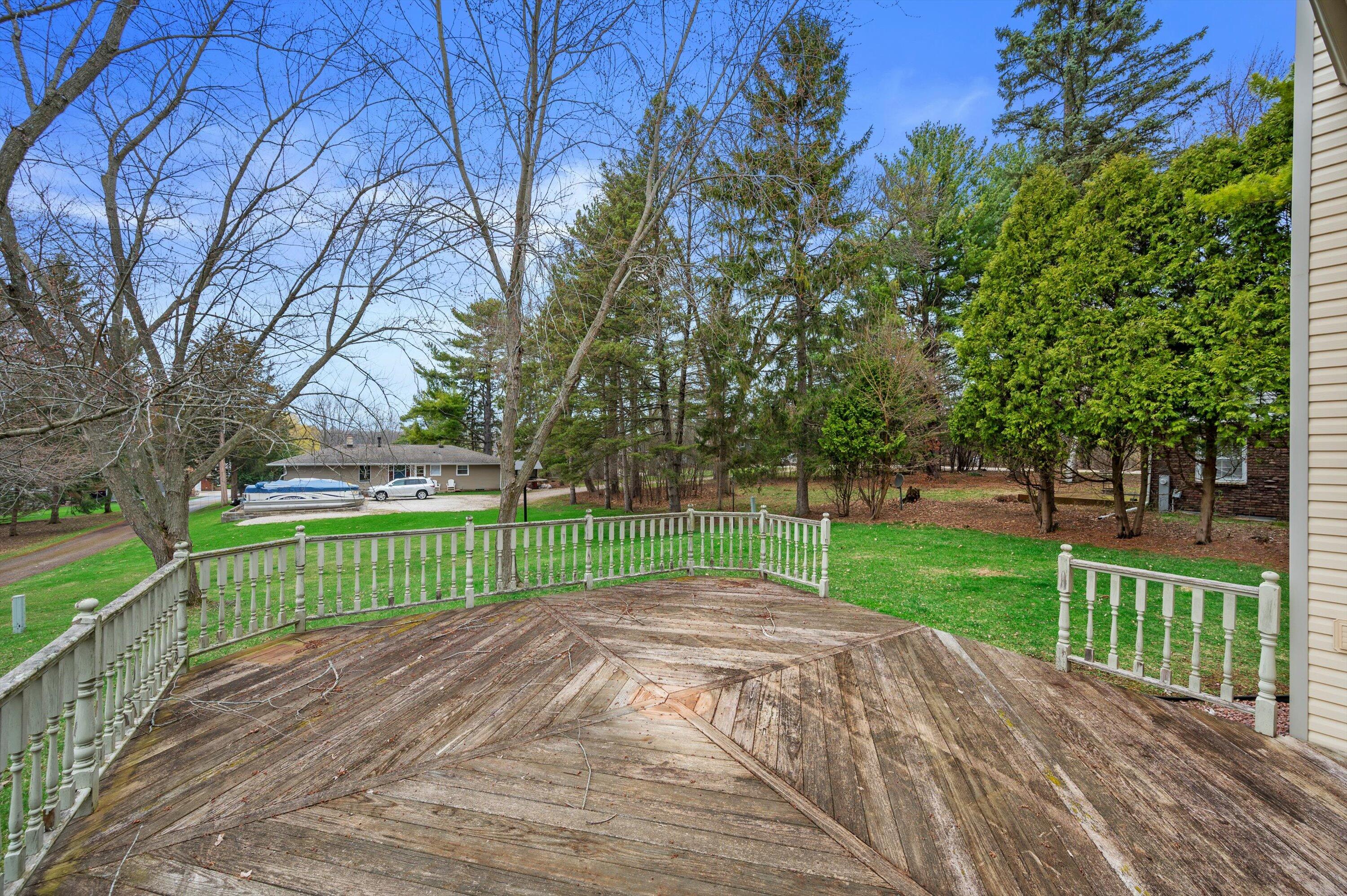 4009 Hickory Knoll Road Delafield, WI 53029 - Photo 36 of 43 Deck