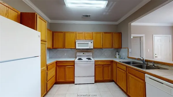 $675 | 801 Luther Street West, Unit 1105 ROOM B, College Station, TX 77840