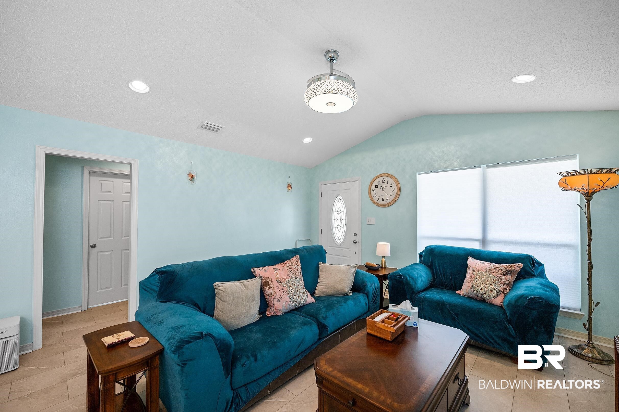 1969 Ridgewood Drive South Lillian, AL 36549 - Photo 6 of 44