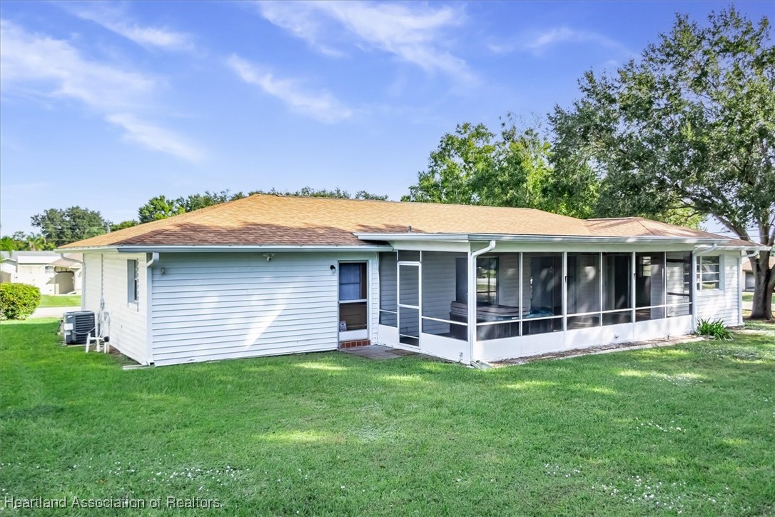 100 Lemon Road Northwest Lake Placid, FL 33852 - Photo 3 of 32 Gallery Image 3