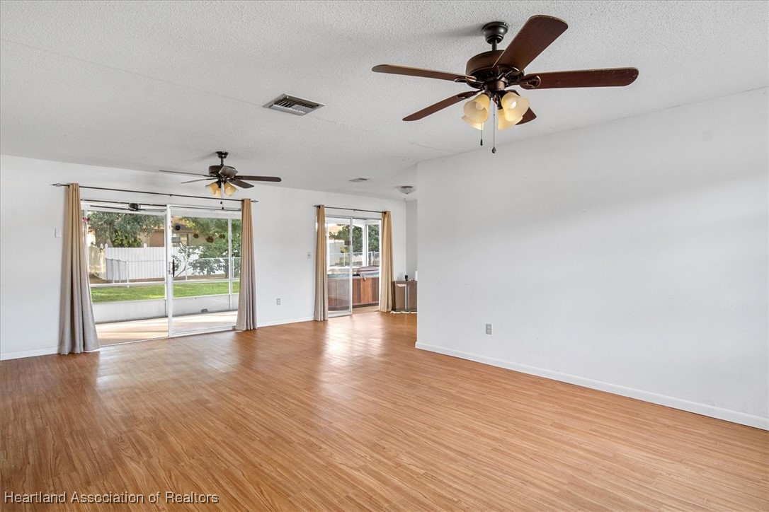 100 Lemon Road Northwest Lake Placid, FL 33852 - Photo 4 of 32 Gallery Image 4