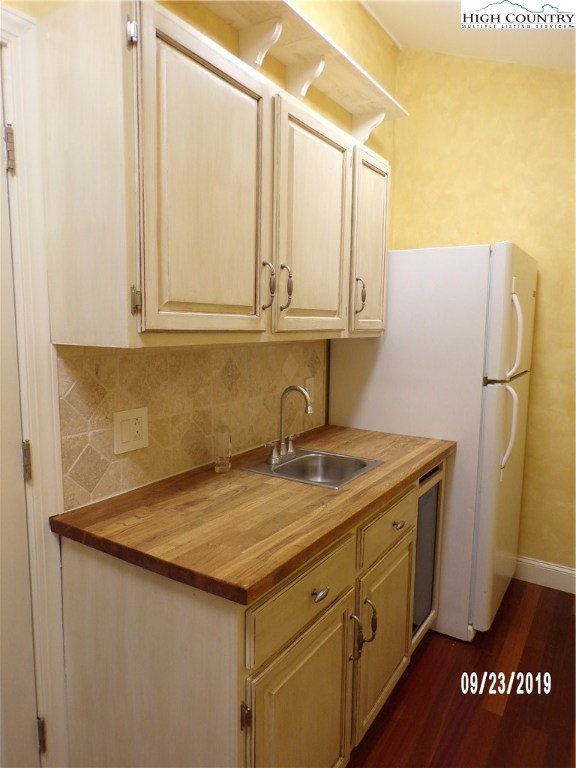 534 Herb Thomas Road Sugar Grove, NC 28679 - Photo 13 of 50 Gallery Image 13