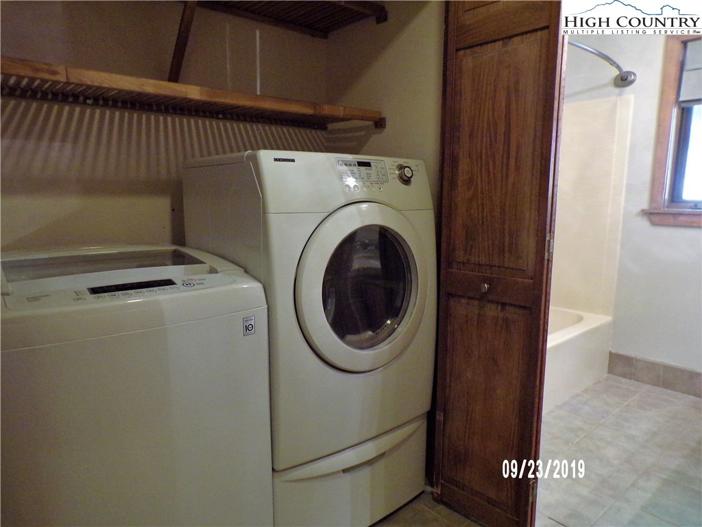 534 Herb Thomas Road Sugar Grove, NC 28679 - Photo 26 of 50 Gallery Image 26