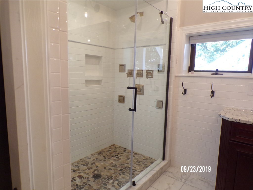 534 Herb Thomas Road Sugar Grove, NC 28679 - Photo 42 of 50 Gallery Image 42