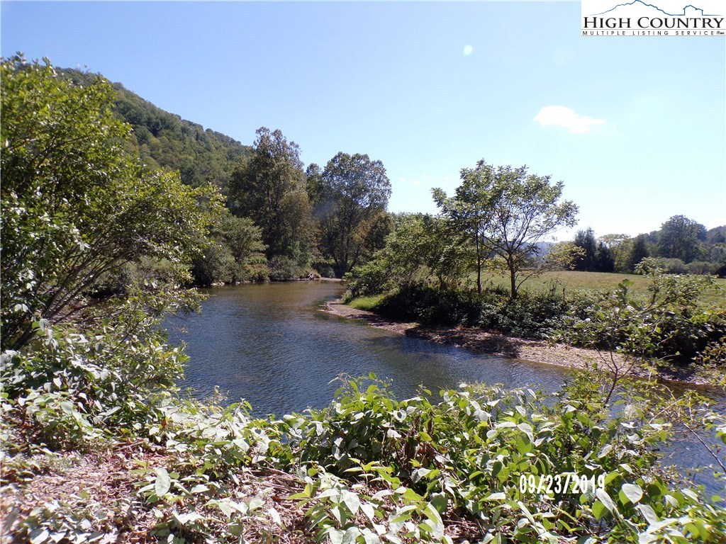 534 Herb Thomas Road Sugar Grove, NC 28679 - Photo 48 of 50 Gallery Image 48