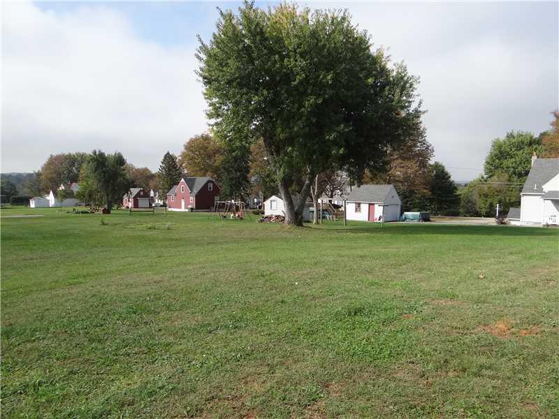 96 United Road Mount Pleasant, PA 15666 - Photo 17 of 18 Yard/Garden.
