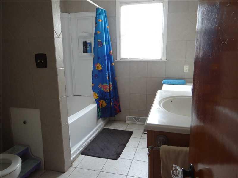 96 United Road Mount Pleasant, PA 15666 - Photo 6 of 18 Full Bath.