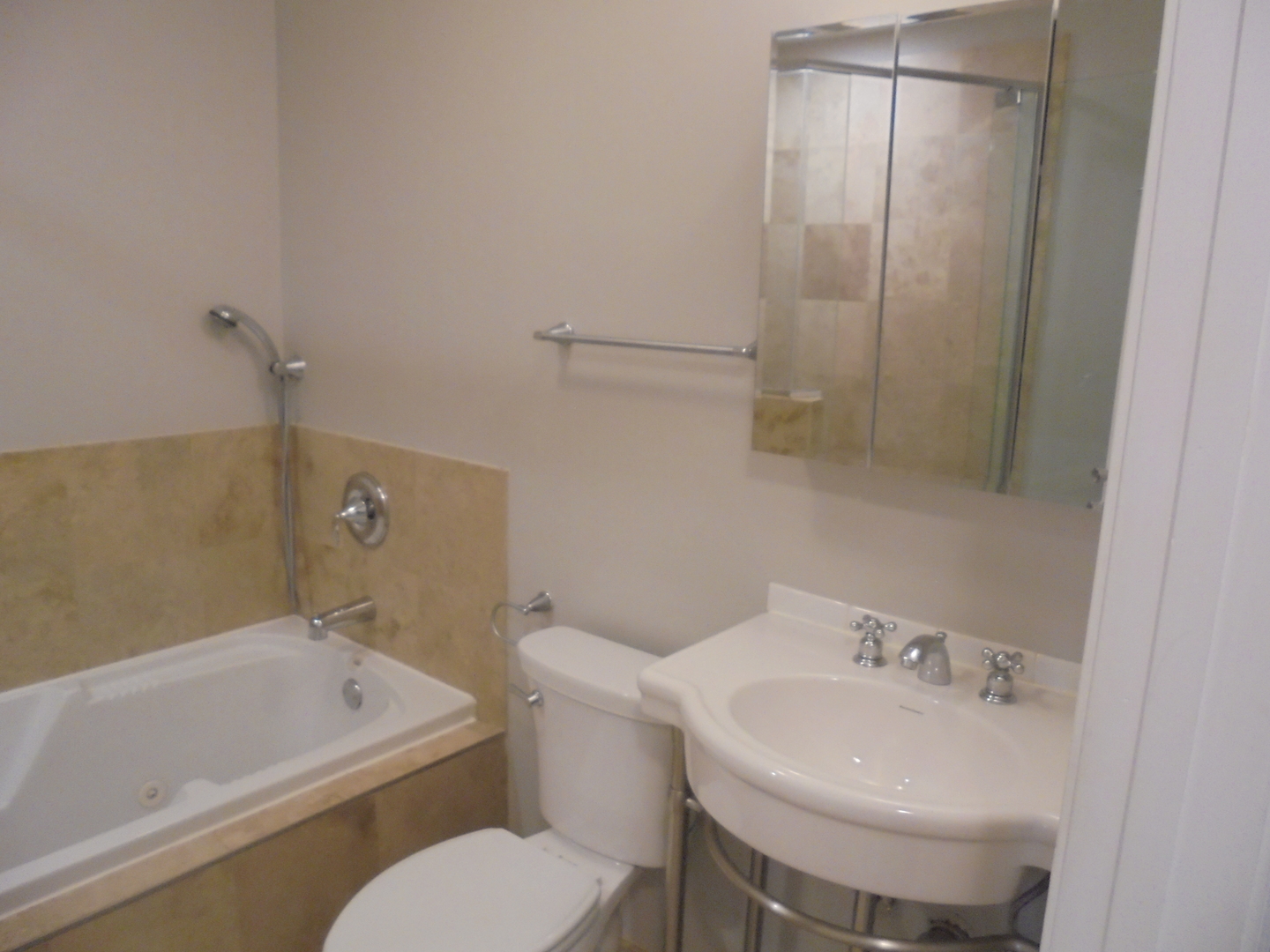 4730 Calvert Drive, Unit C2 Rolling Meadows, IL 60008 - Photo 26 of 29