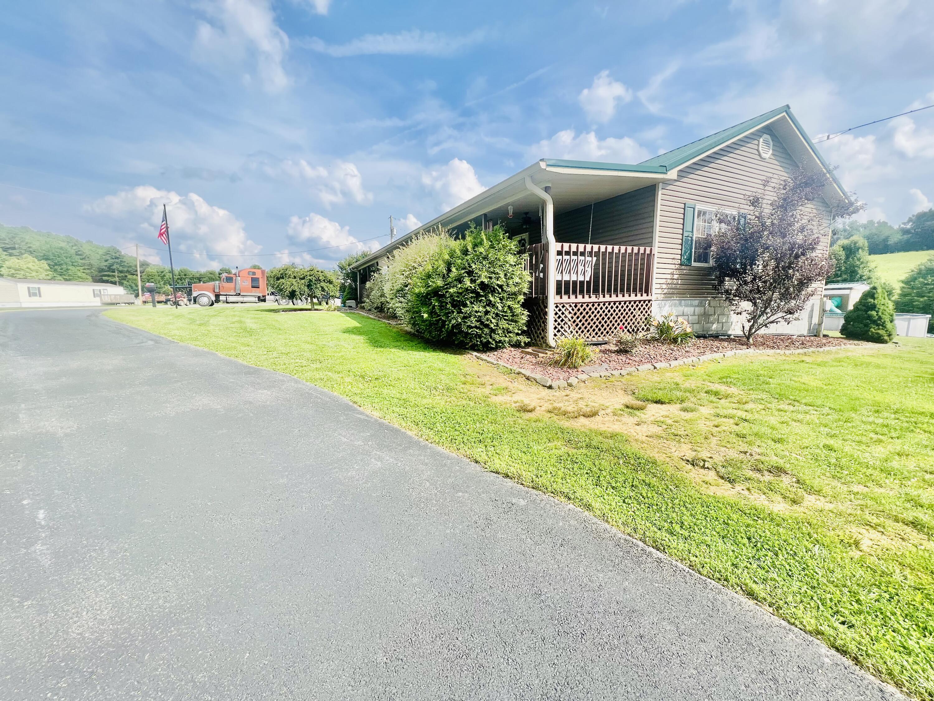 408 Bailey Road Annville, KY 40402 - Photo 22 of 67 IMG_1999