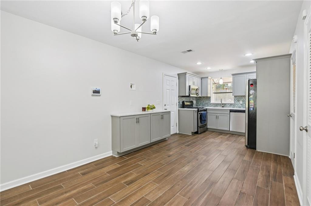 1169 Haven Brook Way Northeast Brookhaven, GA 30319 - Photo 6 of 29