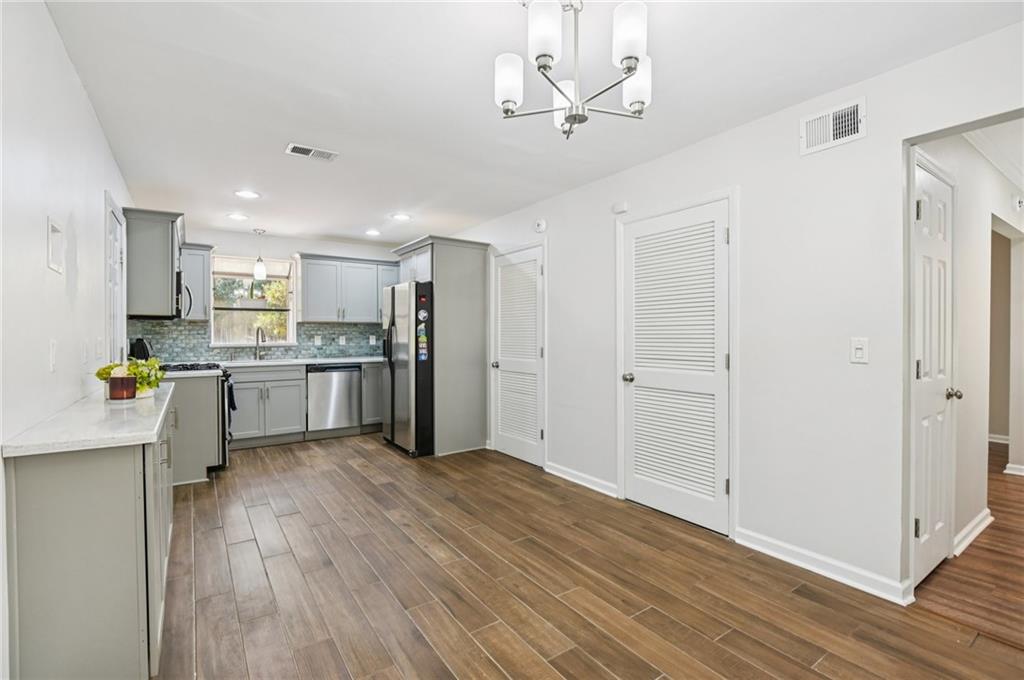 1169 Haven Brook Way Northeast Brookhaven, GA 30319 - Photo 7 of 29