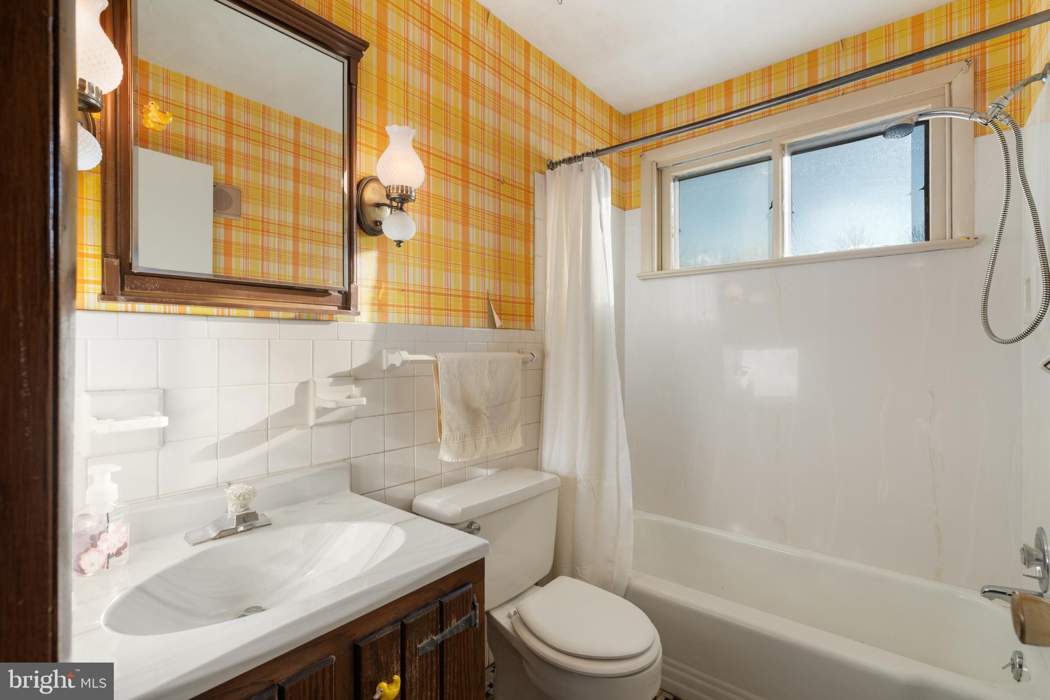 1237 7 Corner Road Perkasie, PA 18944 - Photo 22 of 74 Gallery Image 22
