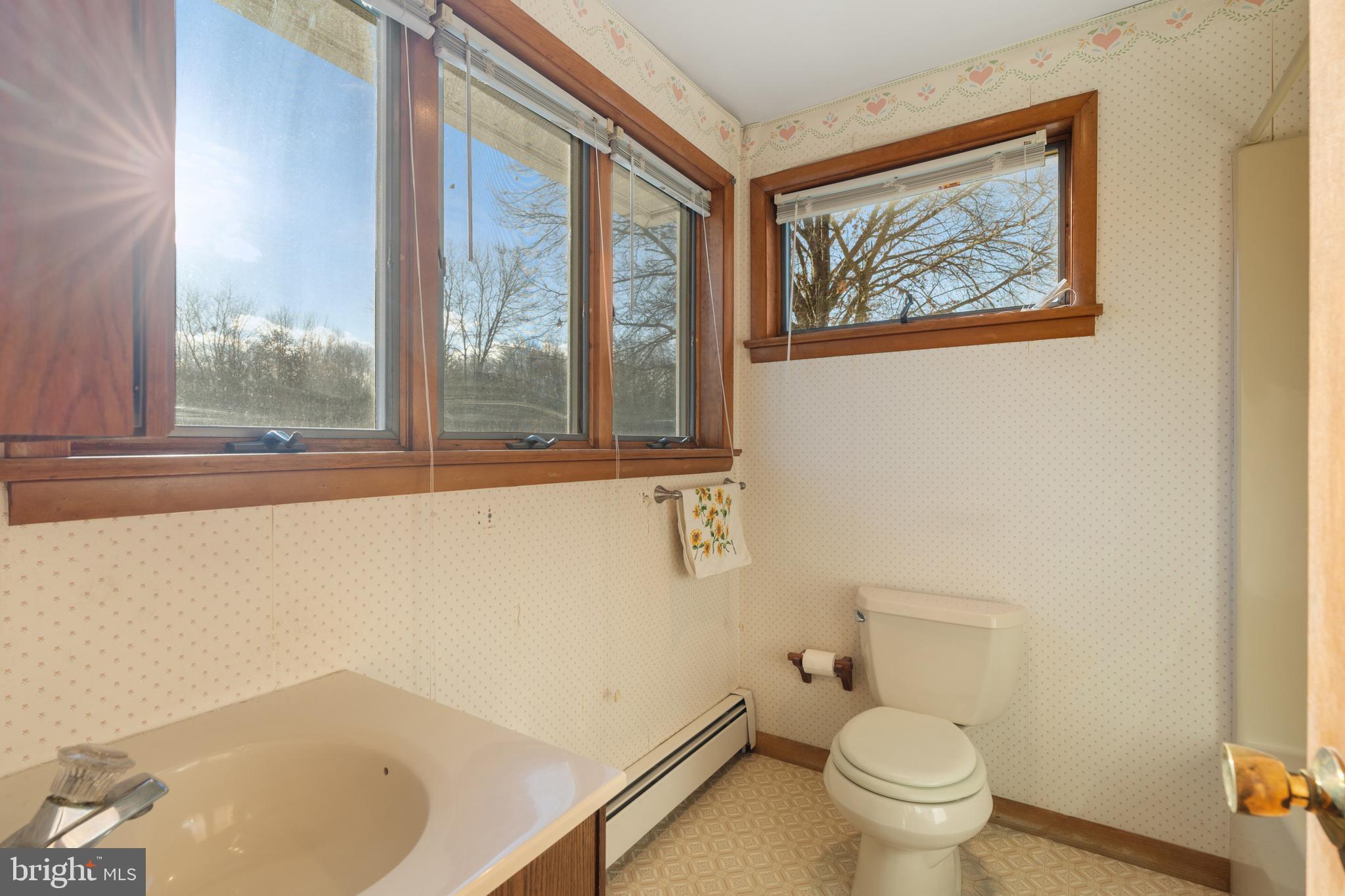 1237 7 Corner Road Perkasie, PA 18944 - Photo 25 of 74 Gallery Image 25