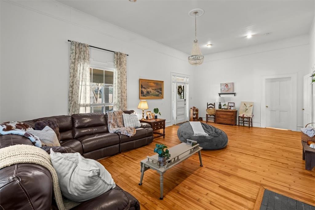 209 North Cave Spring Street Cedartown, GA 30125 - Photo 11 of 50