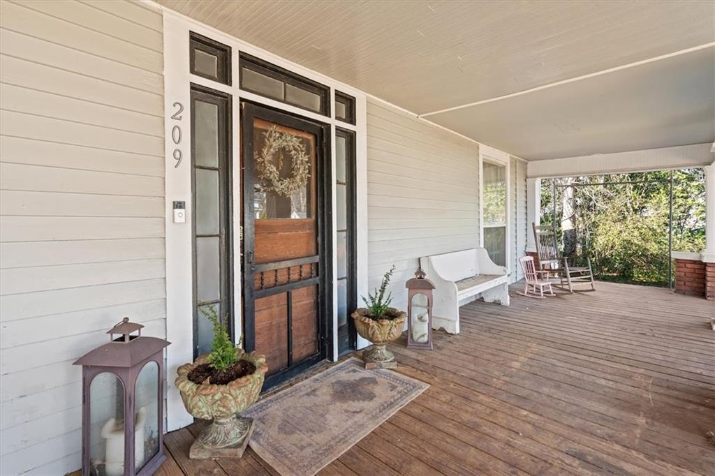 209 North Cave Spring Street Cedartown, GA 30125 - Photo 2 of 50