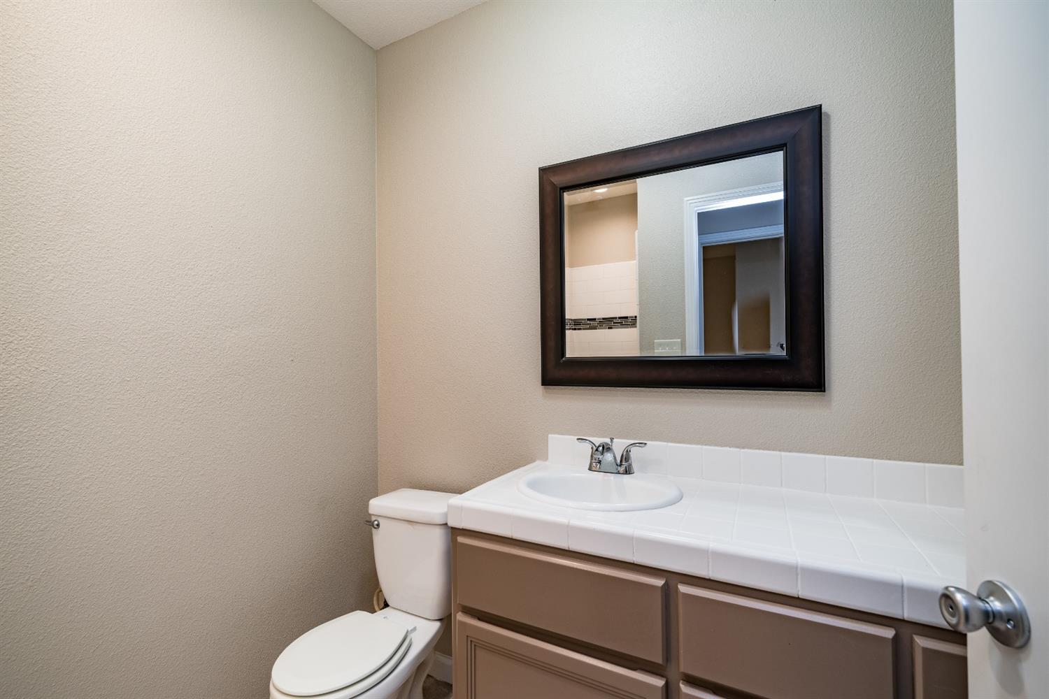332 West North Avenue Reedley, CA 93654 - Photo 17 of 28 Gallery Image 17
