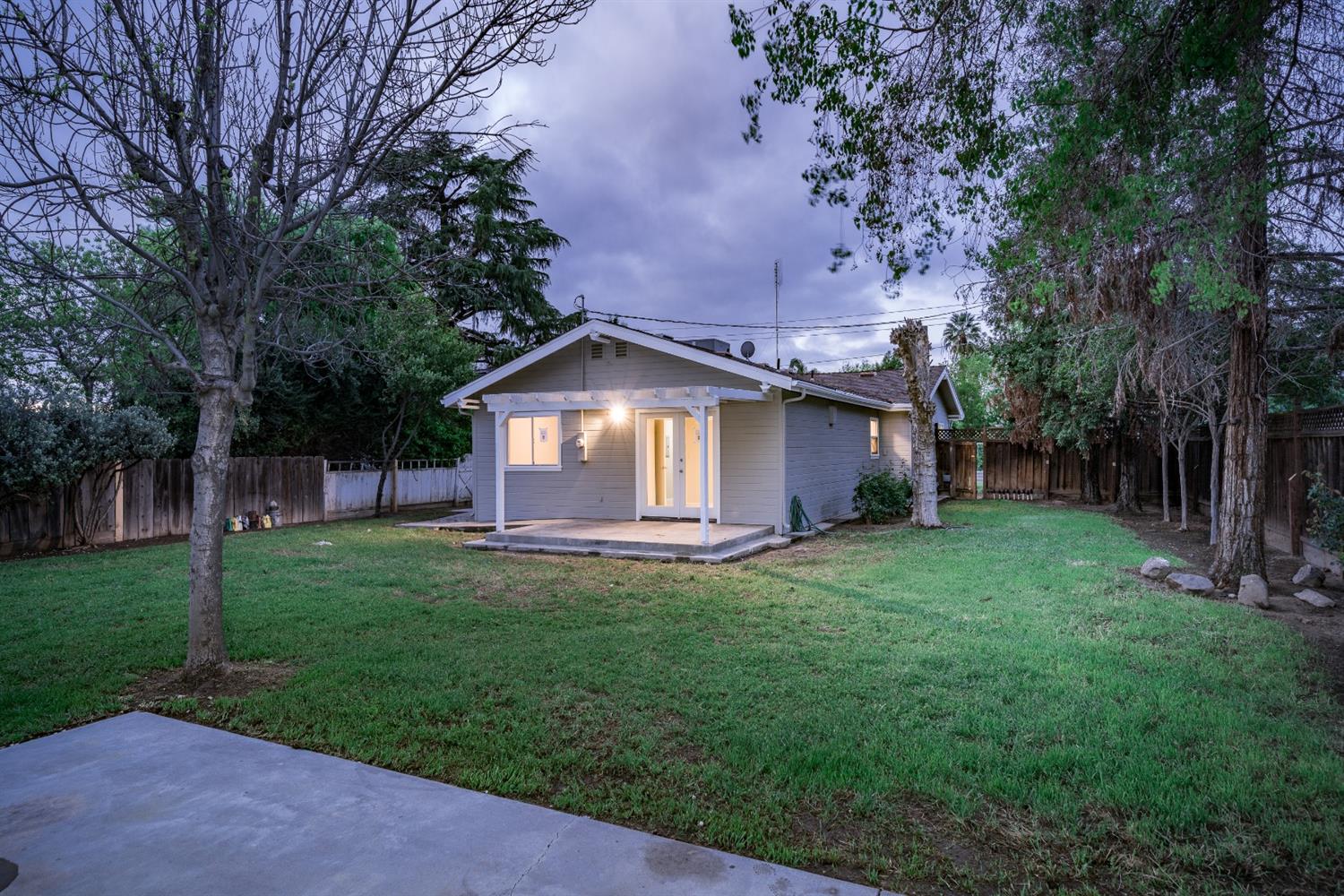 332 West North Avenue Reedley, CA 93654 - Photo 24 of 28 Gallery Image 24