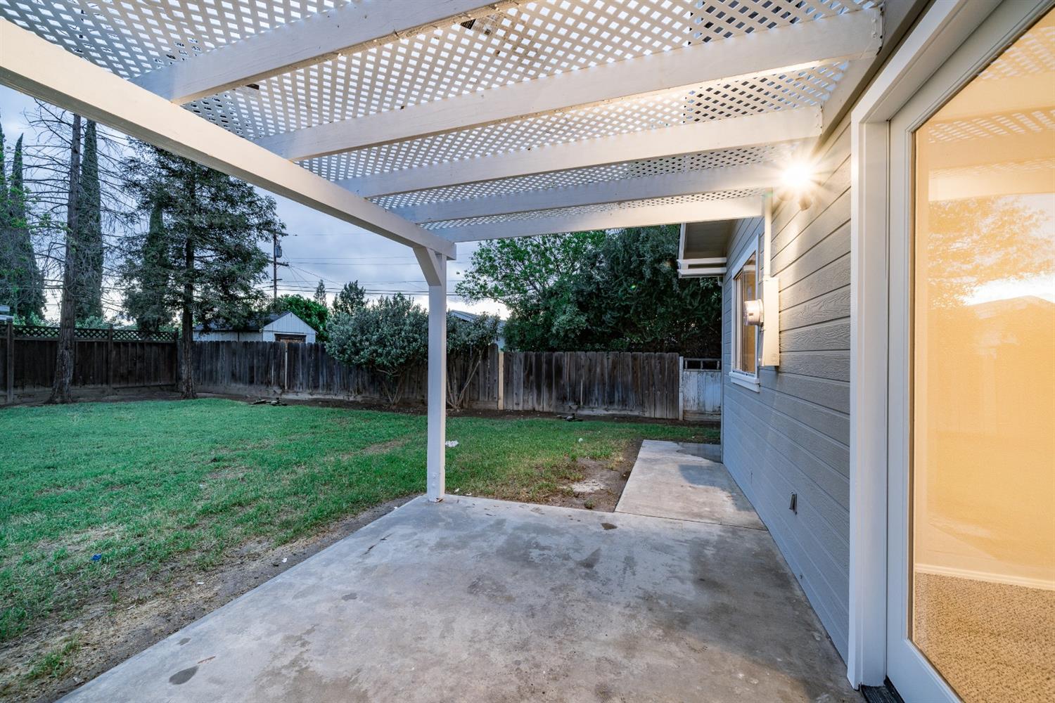 332 West North Avenue Reedley, CA 93654 - Photo 28 of 28 Gallery Image 28
