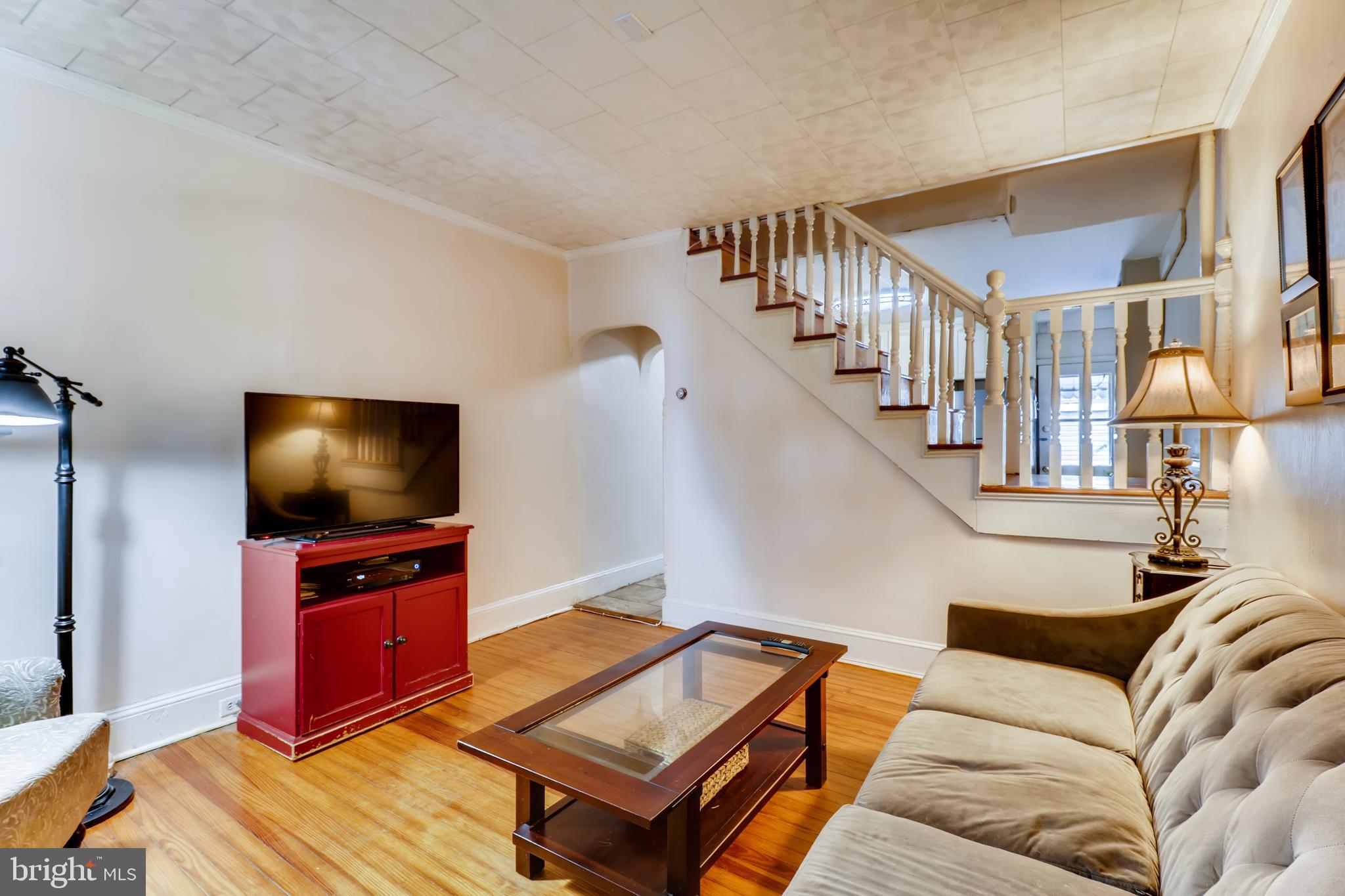 3430 Roland Avenue Baltimore, MD 21211 - Photo 8 of 24 Gallery Image 8