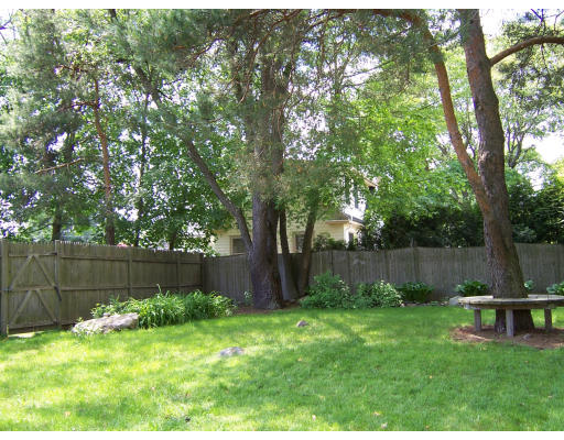 9 Stafford Road Danvers, MA 01923 - Photo 4 of 13 Gallery Image 4