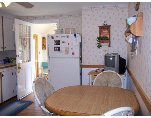9 Stafford Road Danvers, MA 01923 - Photo 7 of 13 Gallery Image 7
