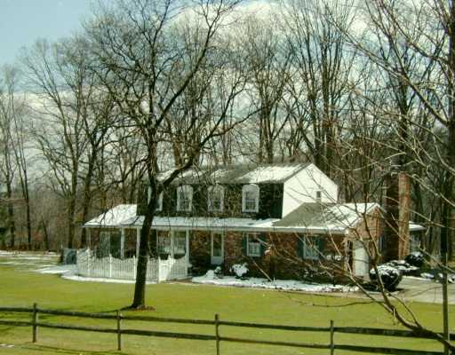 1625 Garvin Road Cranberry Township, PA 16066 - Photo 1 of 8 Exterior Front.