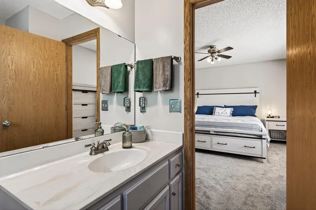 $3,500 | 4133 Sunset Trail North, Brooklyn Park, MN 55443