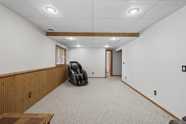 $3,500 | 4133 Sunset Trail North, Brooklyn Park, MN 55443