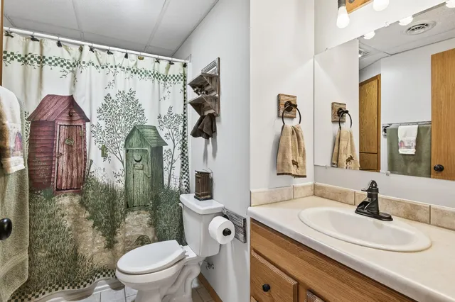 $3,500 | 4133 Sunset Trail North, Brooklyn Park, MN 55443