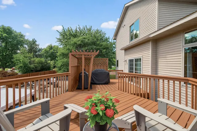 $3,500 | 4133 Sunset Trail North, Brooklyn Park, MN 55443